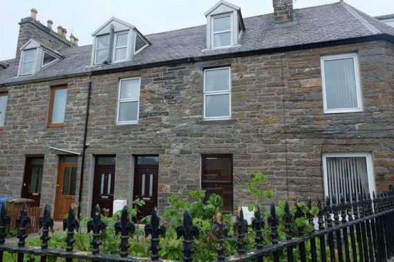 2 bedroom Terraced f...